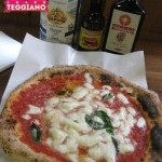La grande pizza di Angelo Tramontano a O'Sarracin di Nocera Inferiore