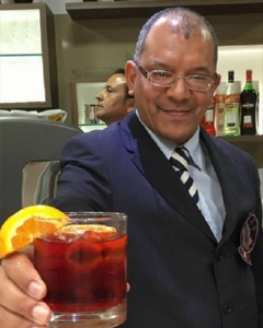 Isidoro Bokambanza - Barman